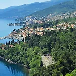 Soba U Opatiji Na Lipovici Pensión Opatija