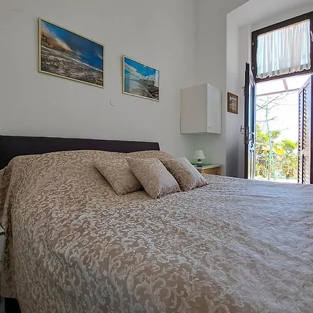 Soba U Opatiji Na Lipovici Pensjonat 2*